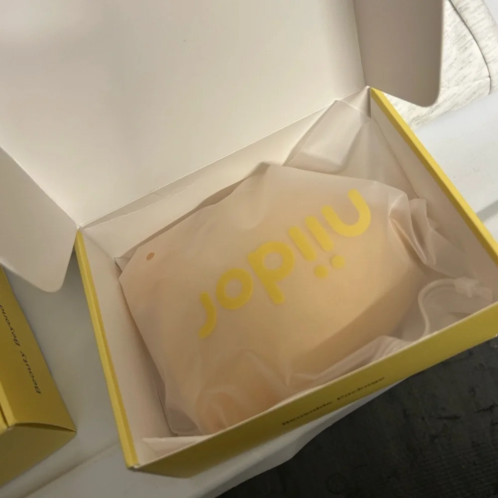 NEW Niidor Women's Adhesive Bra Strapless Backless Pushup Lift Bra - Picture 3 of 13